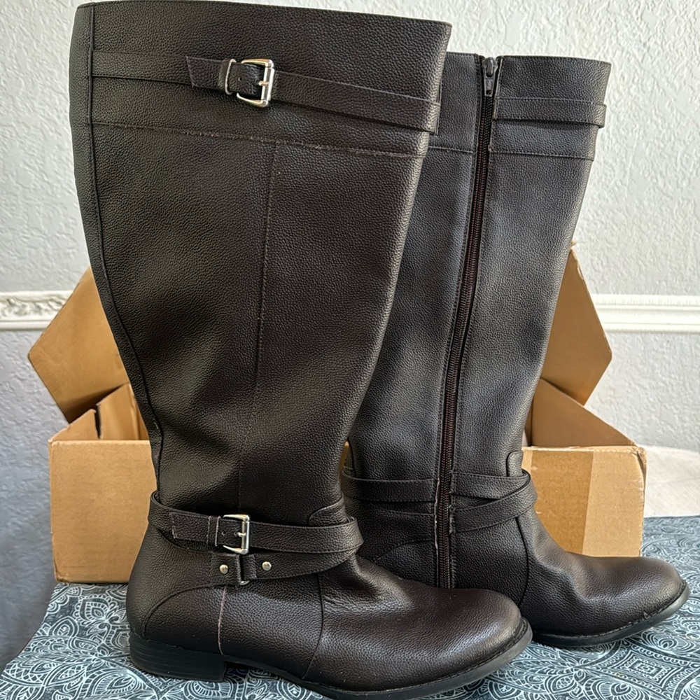 Comfortview Tall Wide Calf Brown Boots. 8W